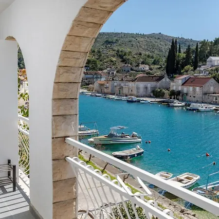 Amare Apartman Bobovisca